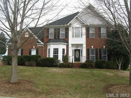 113 Fox Den Circle sold home in Fox Den Country Club, Statesville, NC