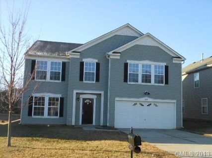 6724 Ridge Lane Road
