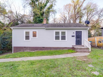 2627 Clydesdale Terrace