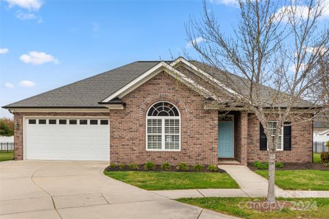 320 Wendover Drive sold home in The Meadows, Locust, NC
