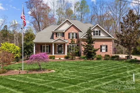 153 Kenway Loop sold home in Wildwood Cove, Mooresville, NC