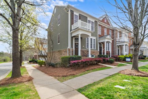 926 Lyndley Drive