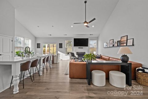 1536 Striped Bass Lane