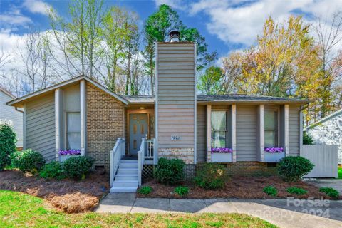 7908 Heatherdale Court