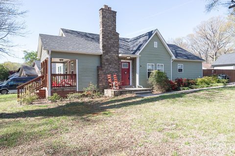 74 Highland Avenue sold home in Highland Park, Concord, NC