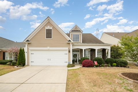 8426 Darcy Hopkins Drive sold home in Auburn Place, Charlotte, NC