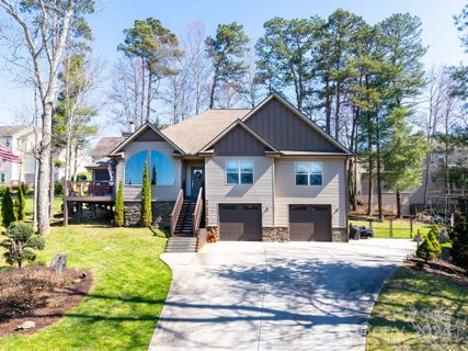 222 Christina Court sold home in Village Creek West, Asheville, NC