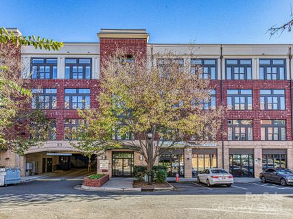 2125 Southend Drive 309 sold home in The Village of South End, Charlotte, NC