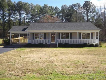 2943 Wendover Road sold home in Springdale, Concord, NC