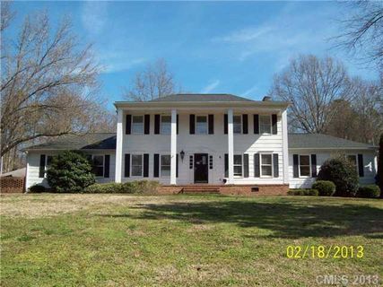 102 Providence Lane