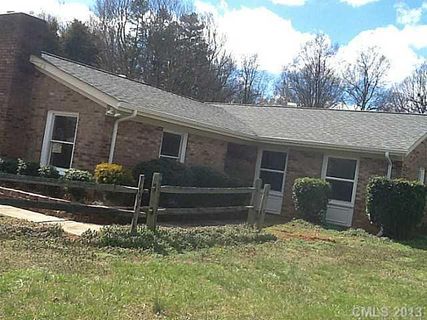 1715 Crandon Drive