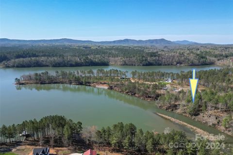 1723 Scenic Lane