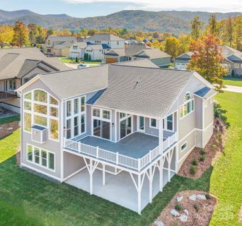 39 Al Dorf Drive sold home in Greenwood Park, Weaverville, NC