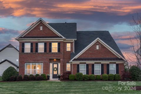 1023 Oleander Lane