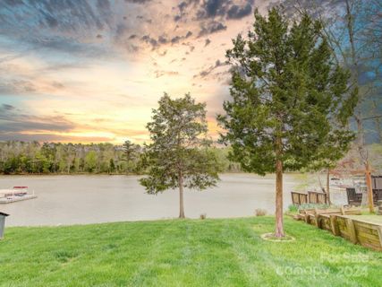 31219 Cove View Court