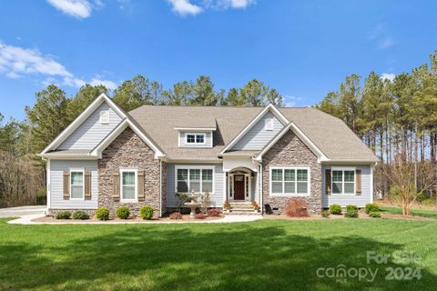 6084 Chimney Bluff Road