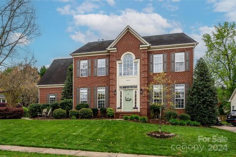 6916 Augustine Way sold home in Canterbury Place, Charlotte, NC
