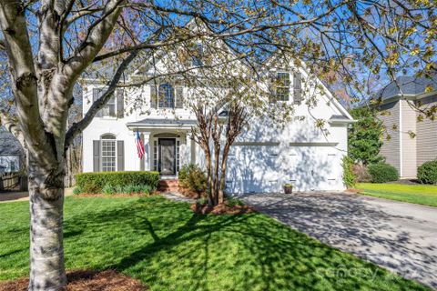 17109 Windy Oaks Court sold home in Stratford Forest, Cornelius, NC