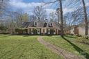 7228 Lake Drive sold home in Matthews, SC