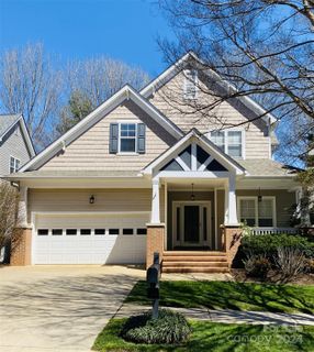 1407 Kenton Lane