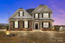 806 Yucatan Drive sold home in Waxhaw, SC