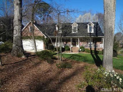 900 Cithara Drive sold home in Greygate, Matthews, NC