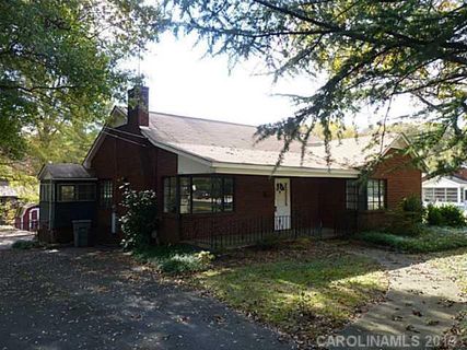 2626 Arnold Drive