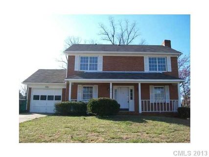 5813 Leaf Court