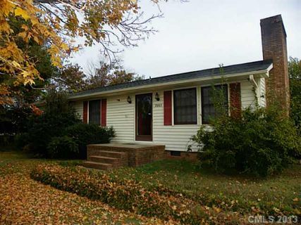 3003 Montford Avenue sold home in Springdale, Concord, NC