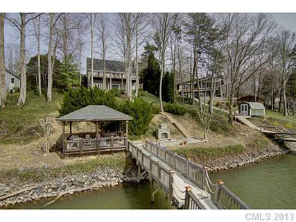 102 Island View Road