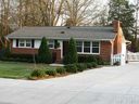725 Brookwood Drive sold home in Mooresville, SC