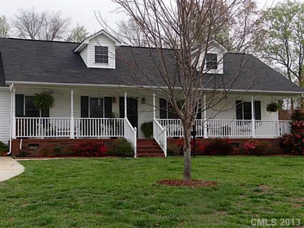 1520 Silver Court