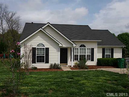 7322 Mapleridge Drive