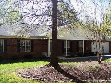 7005 Spruce Pine Trail sold home in Providence Pines, Waxhaw, NC
