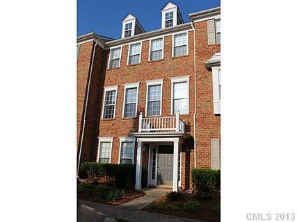 14158 Fitzroy Lane 11 sold home in Charleston Place, Charlotte, NC