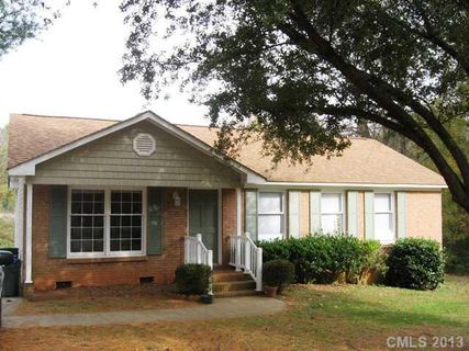 1600 Rushing Street