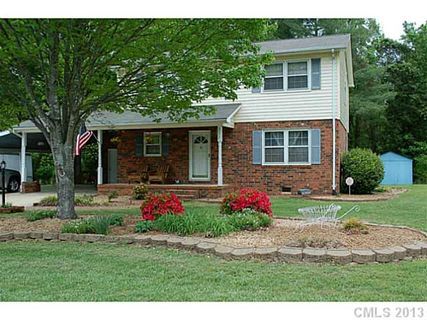 317 Crowell Lane