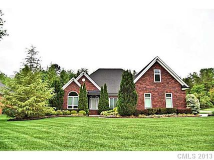 4839 Huddersfield Drive sold home in Clare Haven, Harrisburg, NC