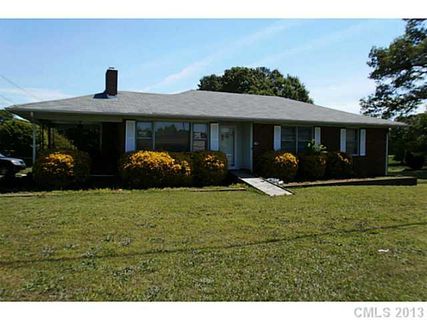 1900 Davis Park Road