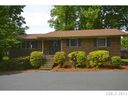 174 Shoreline Loop sold home in Mooresville, SC