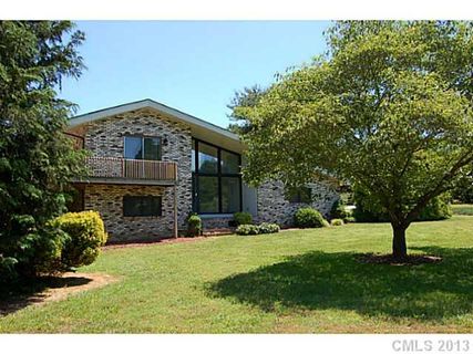 125 Aqua Drive