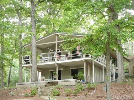 512 Deerfield Road 37