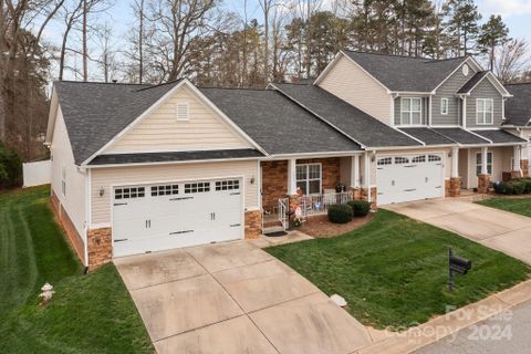 1531 Amberlight Circle