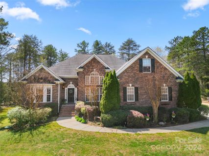 797 Lynnwood Farms Drive sold home in Lynnwood Farms, Fort Mill, SC
