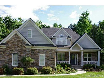 140 Wildwood Cove Drive