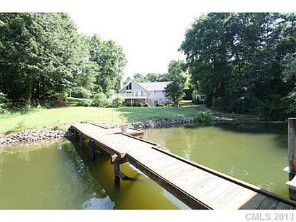 1257 Lake Front Drive sold home in Caldwell Acres, Catawba, NC