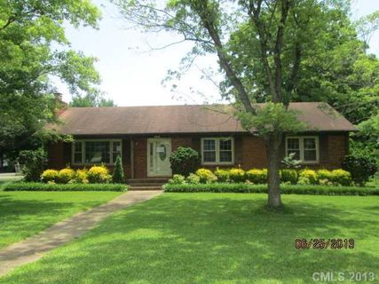 3444 Arrow Lane