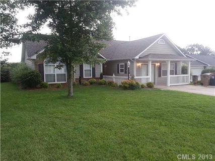 1802 Travis Court