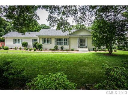 1129 S Wendover Road sold home in Wendover Hills, Charlotte, NC