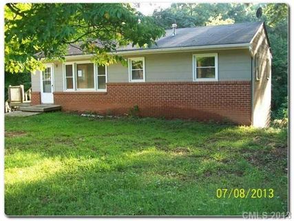 2711 Douglas Drive sold home in Idlewild Park, Gastonia, NC